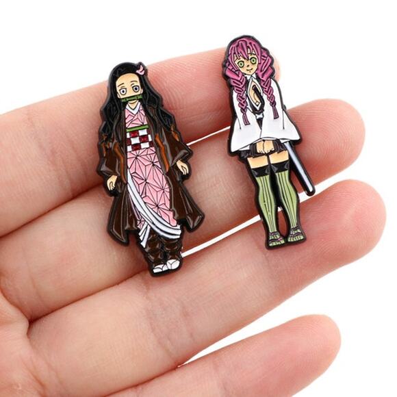 Demon Slayer Mitsuri Kanroji Japanese Anime Kimetsu no Yaiba Enamel Pins 328-1 - Picture 4 of 4